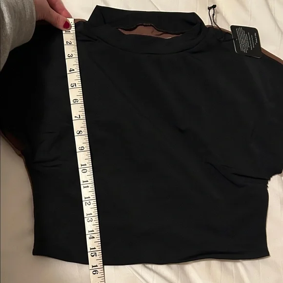 Daughter Lessons GNO Crop Top - Picture 7 of 9